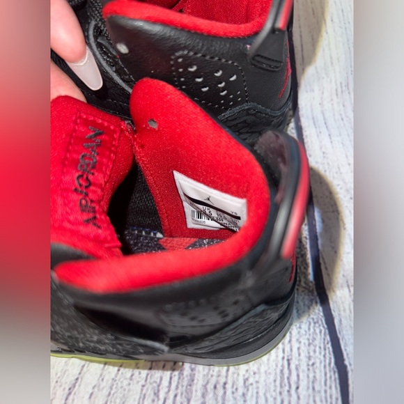 Air Jordan “Son Of Mars” Toddler Boys💙Gently worn. Like NEW! Limited Edition! - Picture 7 of 13